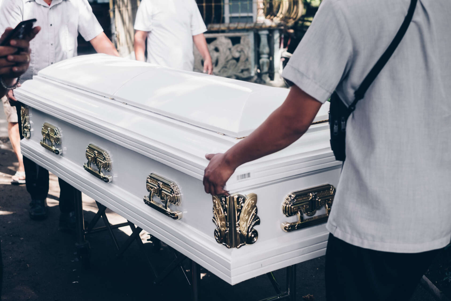 Filipino Funeral Attire & Filipino Funeral Gifts