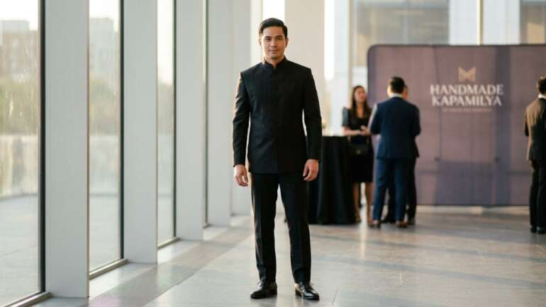 Modern black coat barong